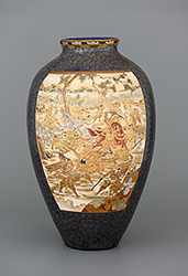 Ваза в стиле кё-сацума с изображением самурайских баталий