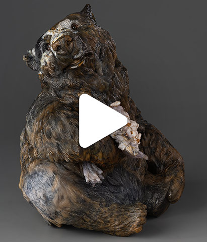 Видео Скульптура «Медведь Просто так»