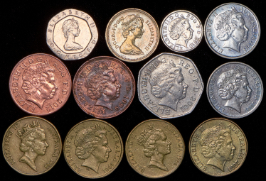 Набор из 65-ти монет (страны мира)