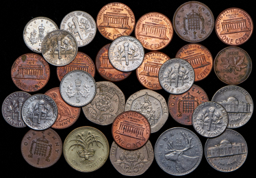 Набор из 65-ти монет (страны мира)
