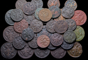 Набор из 38 медных монет
