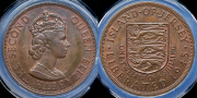 Набор из 2 медных монет 1/12 шиллинга 1945 (Джерси) (в слабах)