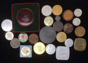 Набор из 24 медалей