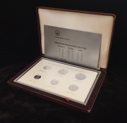 Набор из 6 сер  монет (Кувейт) (в п/у)