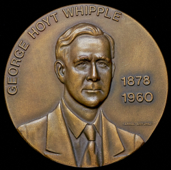 Медаль "Медаль Лауреат Нобелевской премии по медицине Джордж Хойт Уипл" (Португалия)