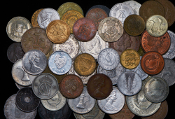 Набор из 101 монеты (страны мира)