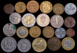 Набор из 54 монет (страны мира)