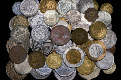 Набор из 87 монет (страны мира)