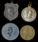 Набор из 4 жетонов