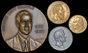 Набор из 4 медалей "Выдающиеся личности" (страны мира)