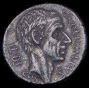 Денарий. Гай Целий Кальд. Рим республика