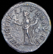 Денарий. Каракалла. Рим империя