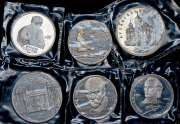 Набор из 19 памятных монет