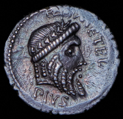 Денарий. Метелл Пий Сципион. Рим республика