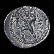 Денарий. Юлий Цезарь. Рим империя