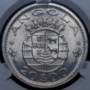 20 эскудо 1952 (Ангола) (в слабе)