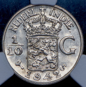 Набор из 2 сер  монет 1/4 гульдена и 1/10 гульдена 1942 (Нидерландская Индия) (в слабах)