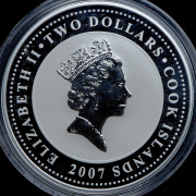 2 доллара 2007 "60 лет автомату Калашникова" (Острова Кука)