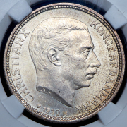 2 кроны 1930 "60 лет со дня рождения Короля Кристиана X" (Дания) (в слабе)