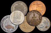 Набор из 12 памятных медалей 1913-1999 (страны мира)