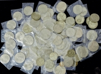 Набор из 100 монет СССР и РФ