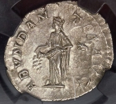 Денарий. Элагабал. Рим Империя (в слабе)