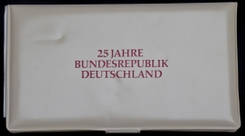Медаль "25-летие Федеративной республики 1949-1974" (в п/у) (Германия)