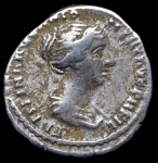 Денарий. Фаустина младшая. Рим империя.