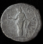 Денарий. Фаустина младшая. Рим империя